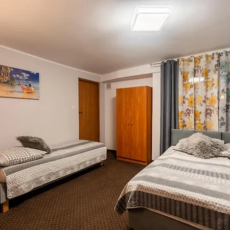 Arkadia Quarto em Acomodações Particulares Pobierowo